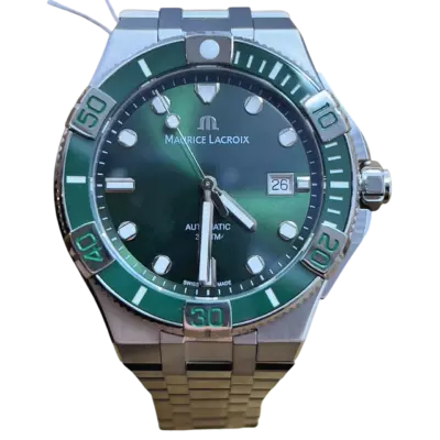 Maurice Lacroix Automatic 44 мм на стальном браслете с зелёным циферблатом